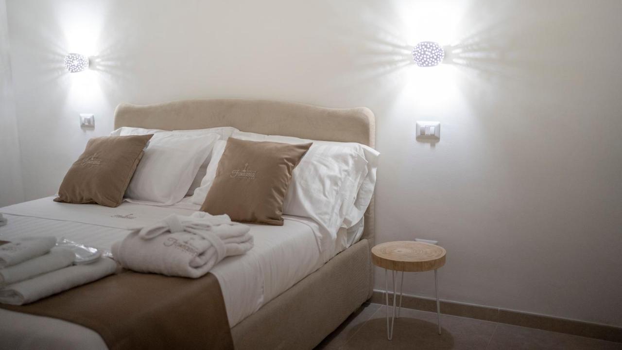 Dimora Fantasia Charme B&B Бари Экстерьер фото