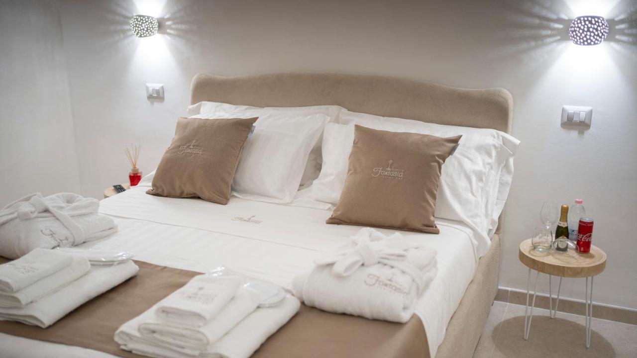 Dimora Fantasia Charme B&B Бари Экстерьер фото
