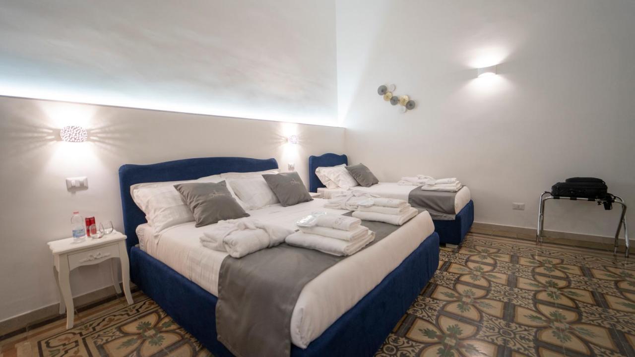 Dimora Fantasia Charme B&B Бари Экстерьер фото
